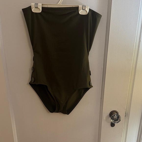 Chic Dark Green Women's One Piece Swimsuit - Picture 1 of 4